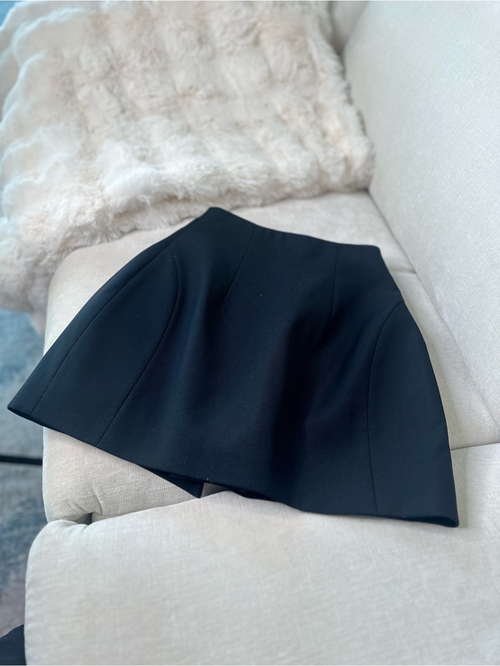 Classic Black A-Line Skort with Gold Buttons like a Flower Style Size XXS, - Picture 10 of 10